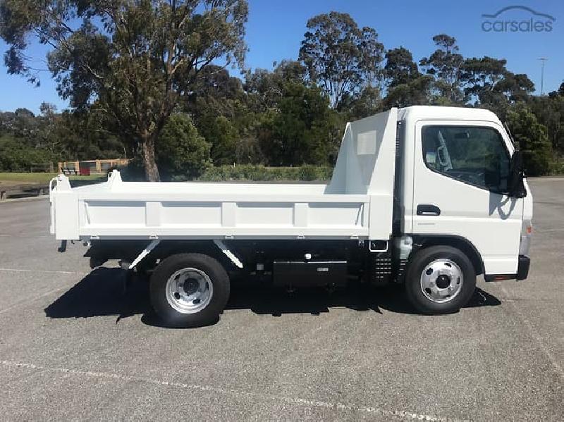 2024 Fuso CANTER 615 MANUAL FACTORY TIPPER 