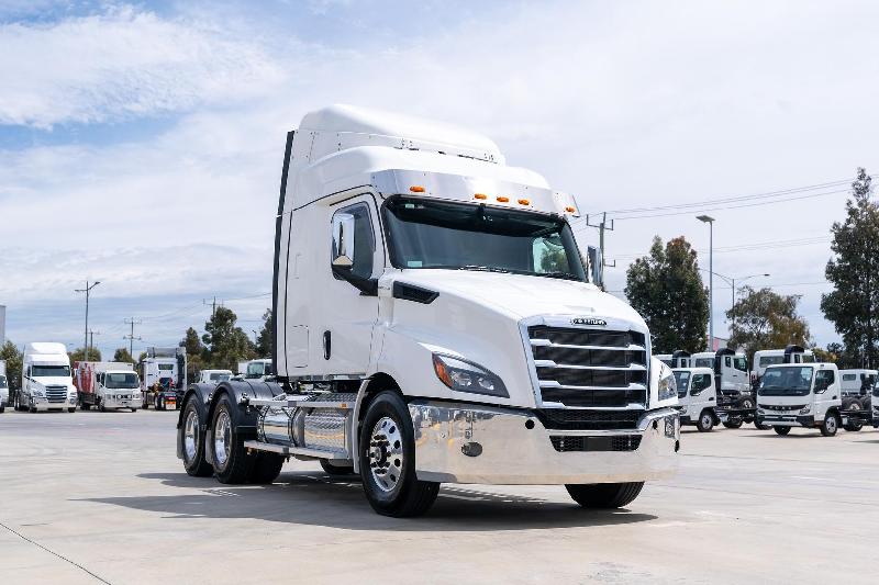 2023 Freightliner Cascadia 116 