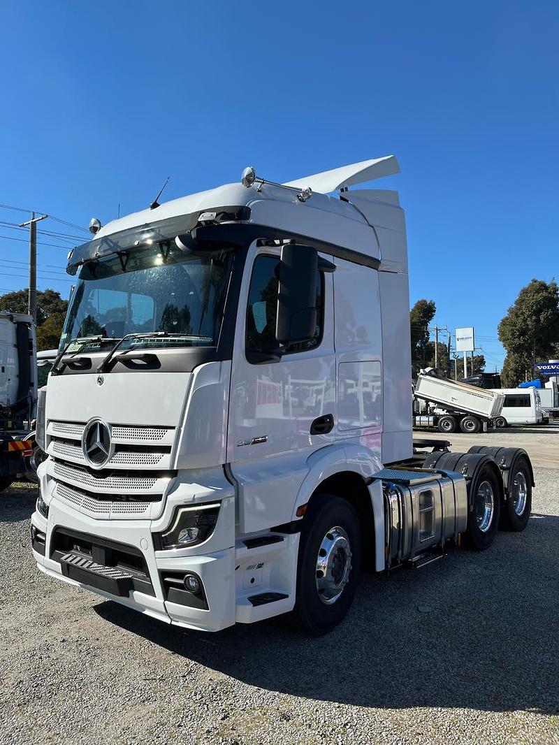 2023 Mercedes-Benz Actros 2663 