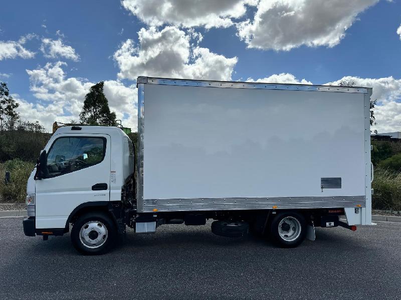 2024 Fuso Canter 515 