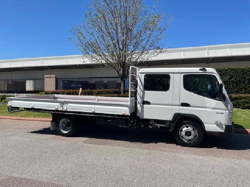 2024 Fuso Canter 815 