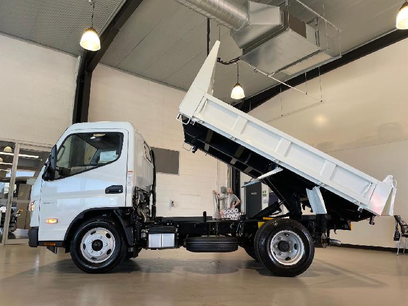 2024 Fuso CANTER 615 