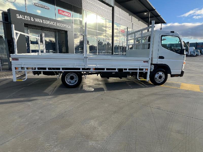 2024 Fuso Canter 515 