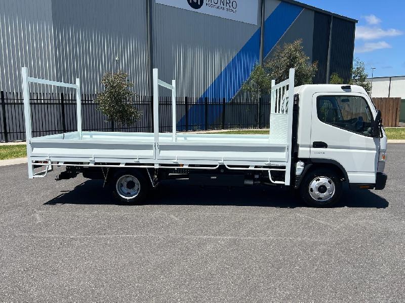 2023 Fuso Canter 515 