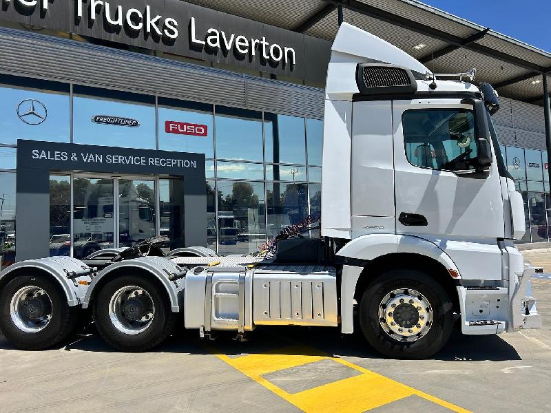 2019 Mercedes-Benz Actros 3358LS 