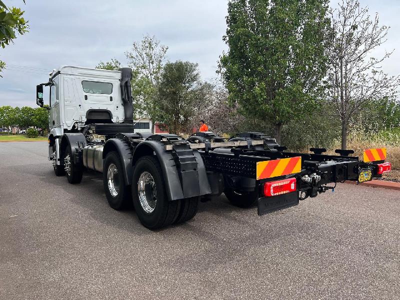 2023 Mercedes-Benz Arocs 3253 